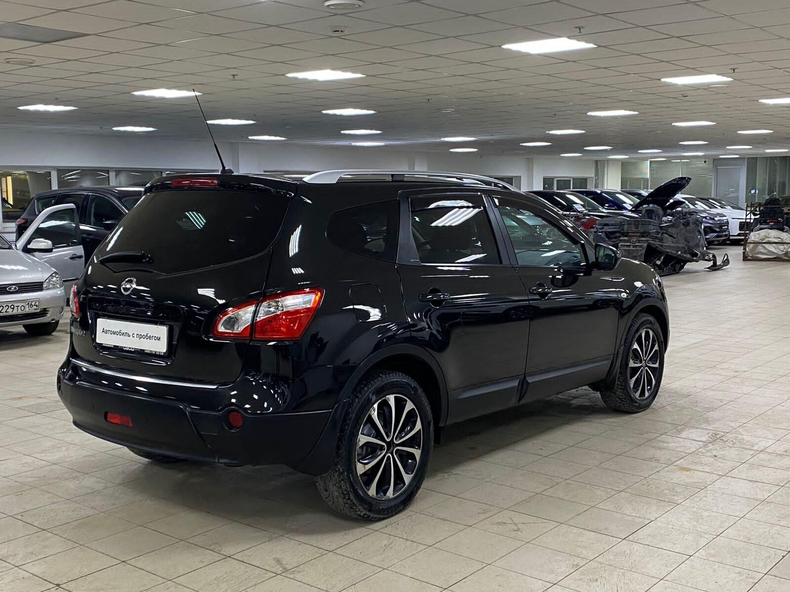 Nissan Qashqai+2
