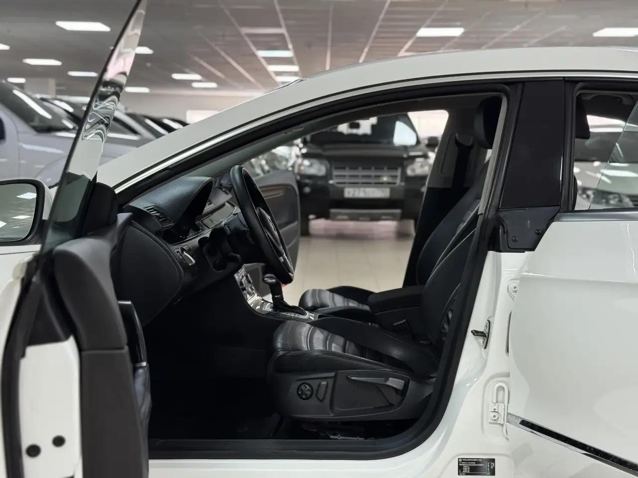 Volkswagen Passat CC
