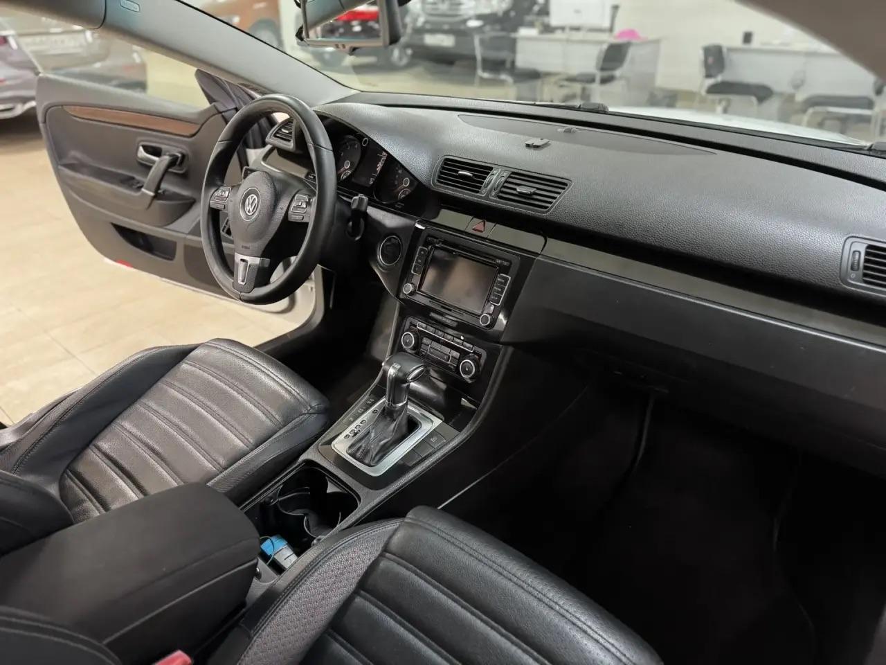 Volkswagen Passat CC