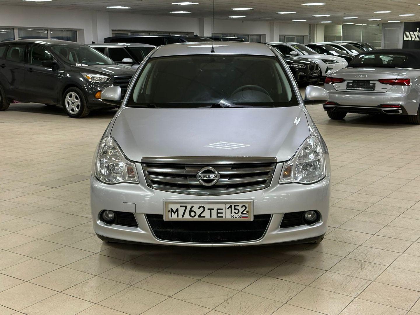 Nissan Almera
