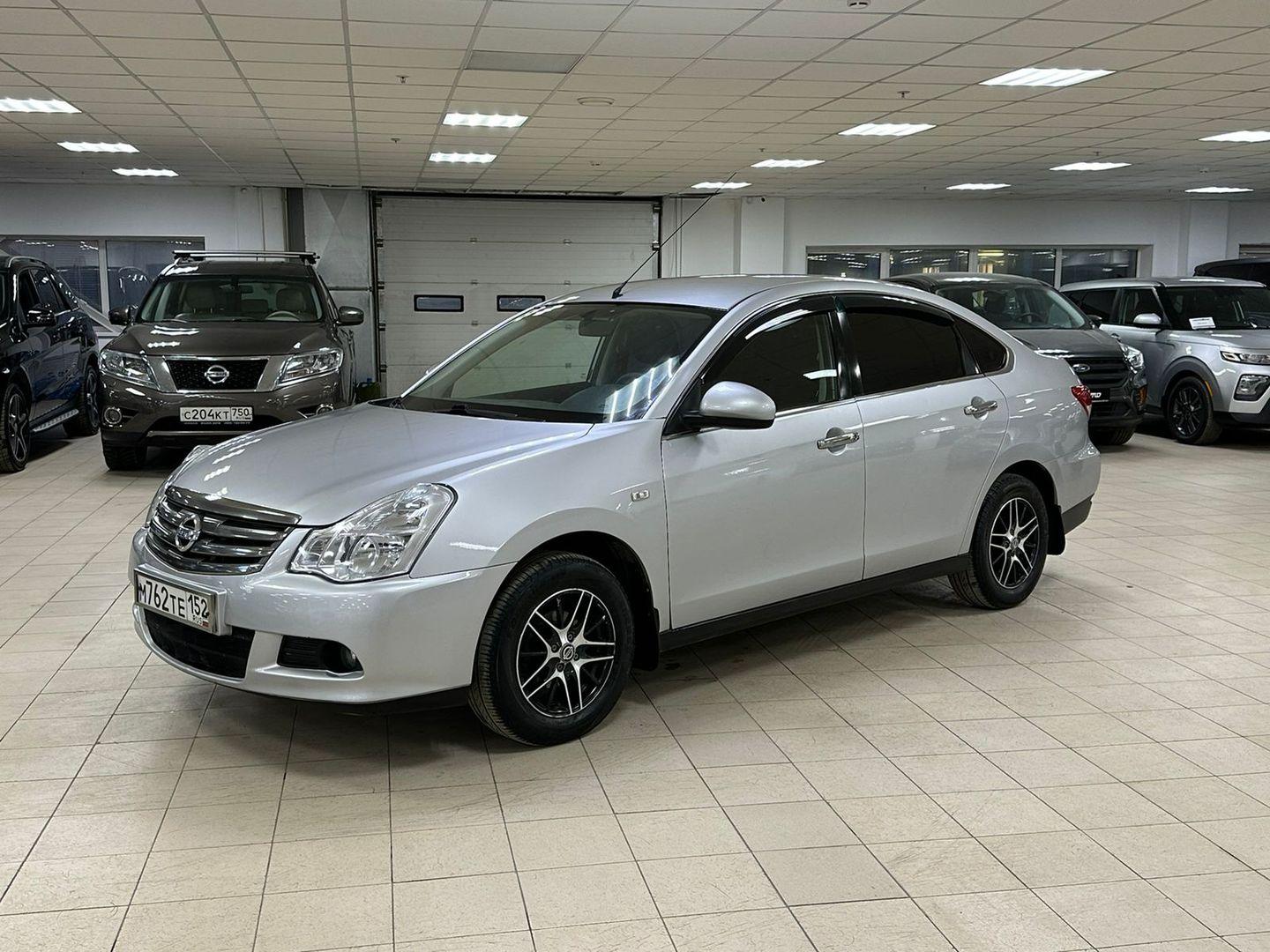 Nissan Almera