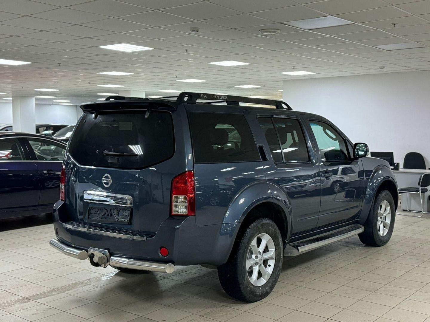 Nissan Pathfinder