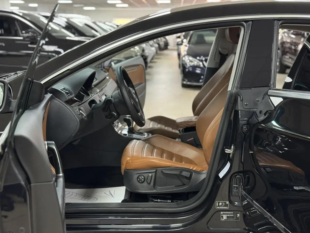 Volkswagen Passat CC