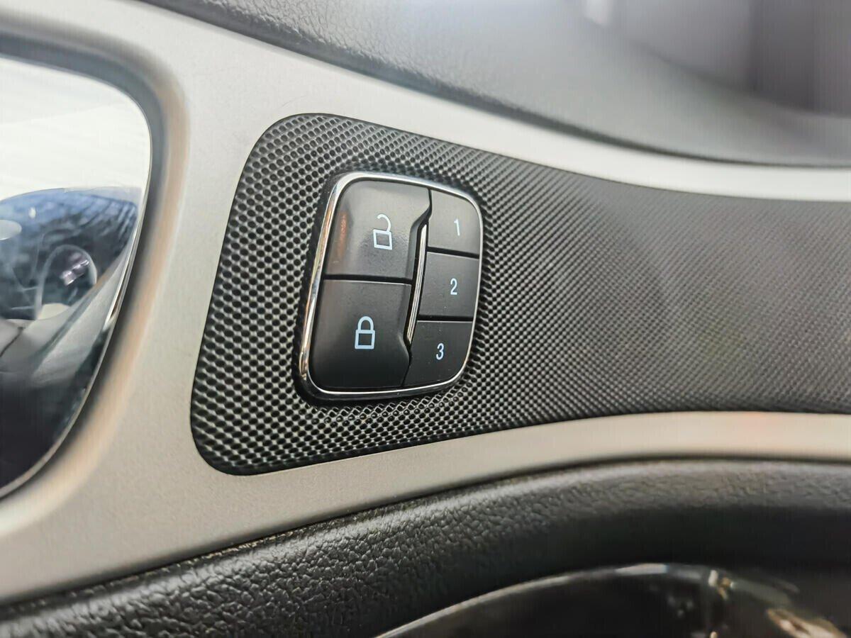 фото автомобиля 7
