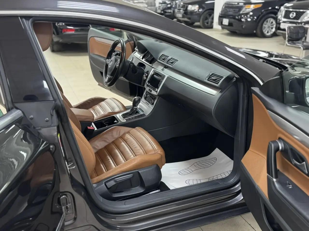 Volkswagen Passat CC