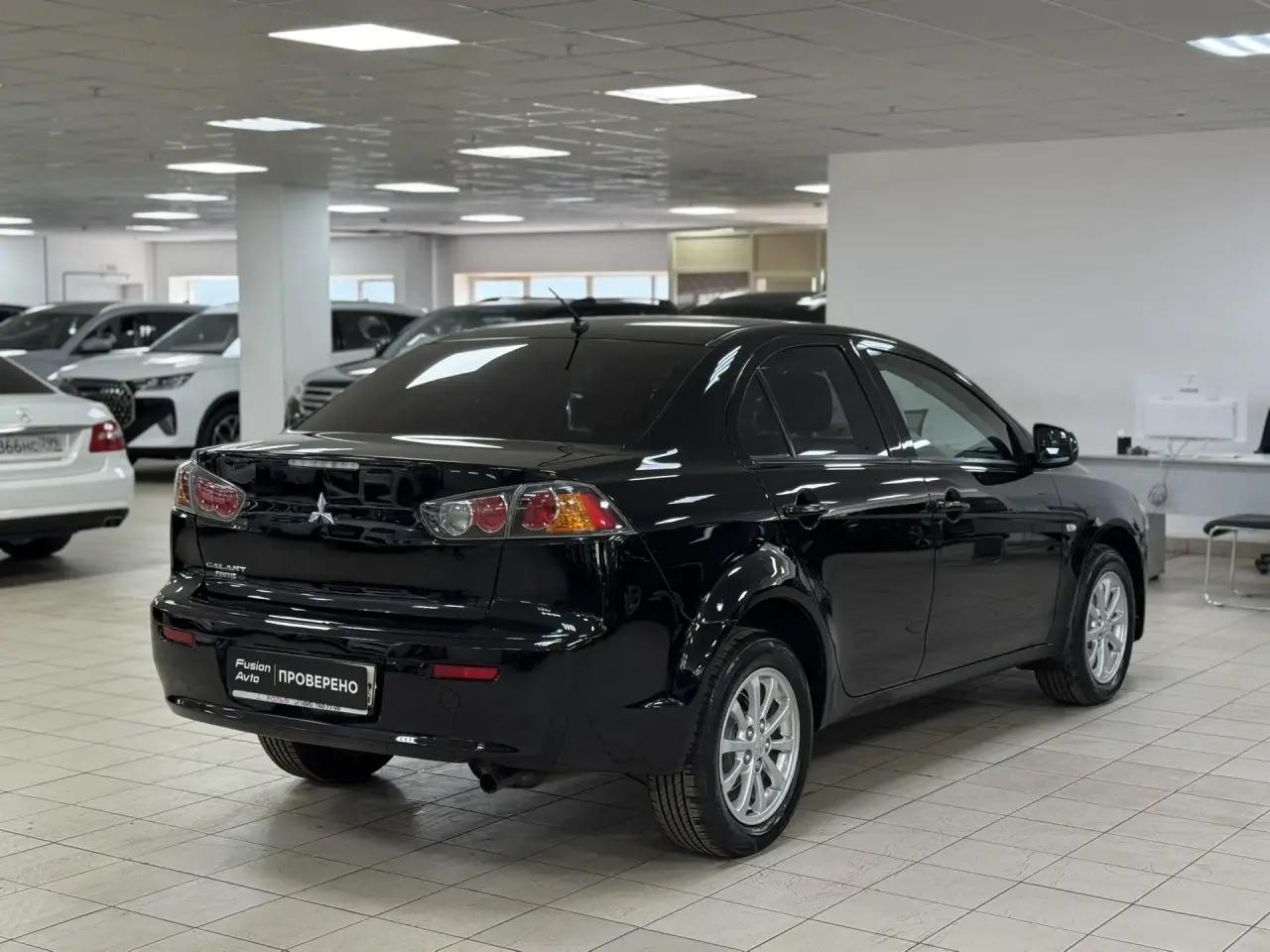 Mitsubishi Lancer