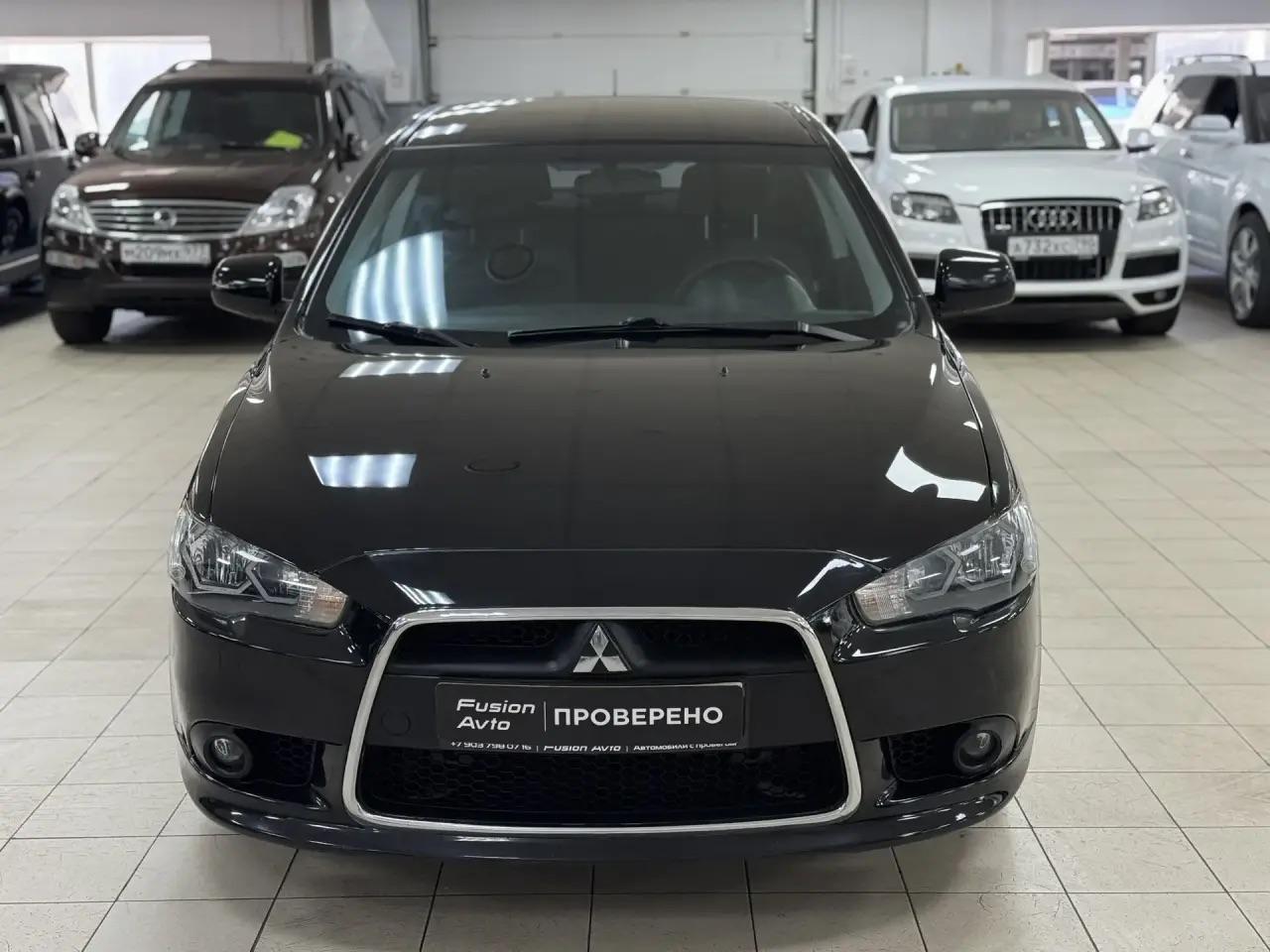Mitsubishi Lancer