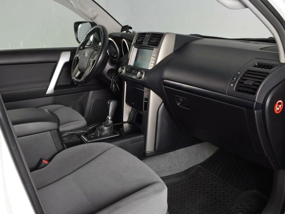 Toyota Land Cruiser Prado, 2012