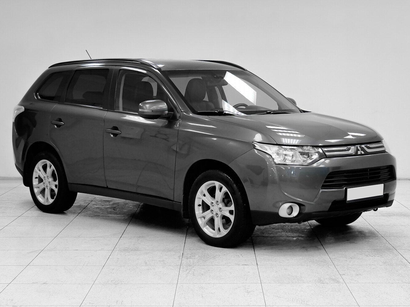 Mitsubishi Outlander 2014