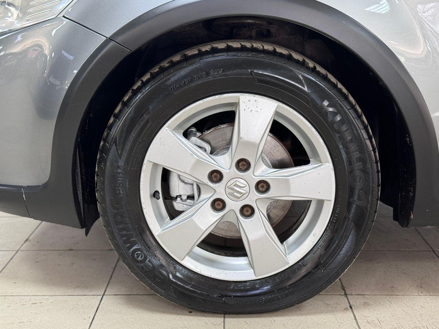 Suzuki SX4