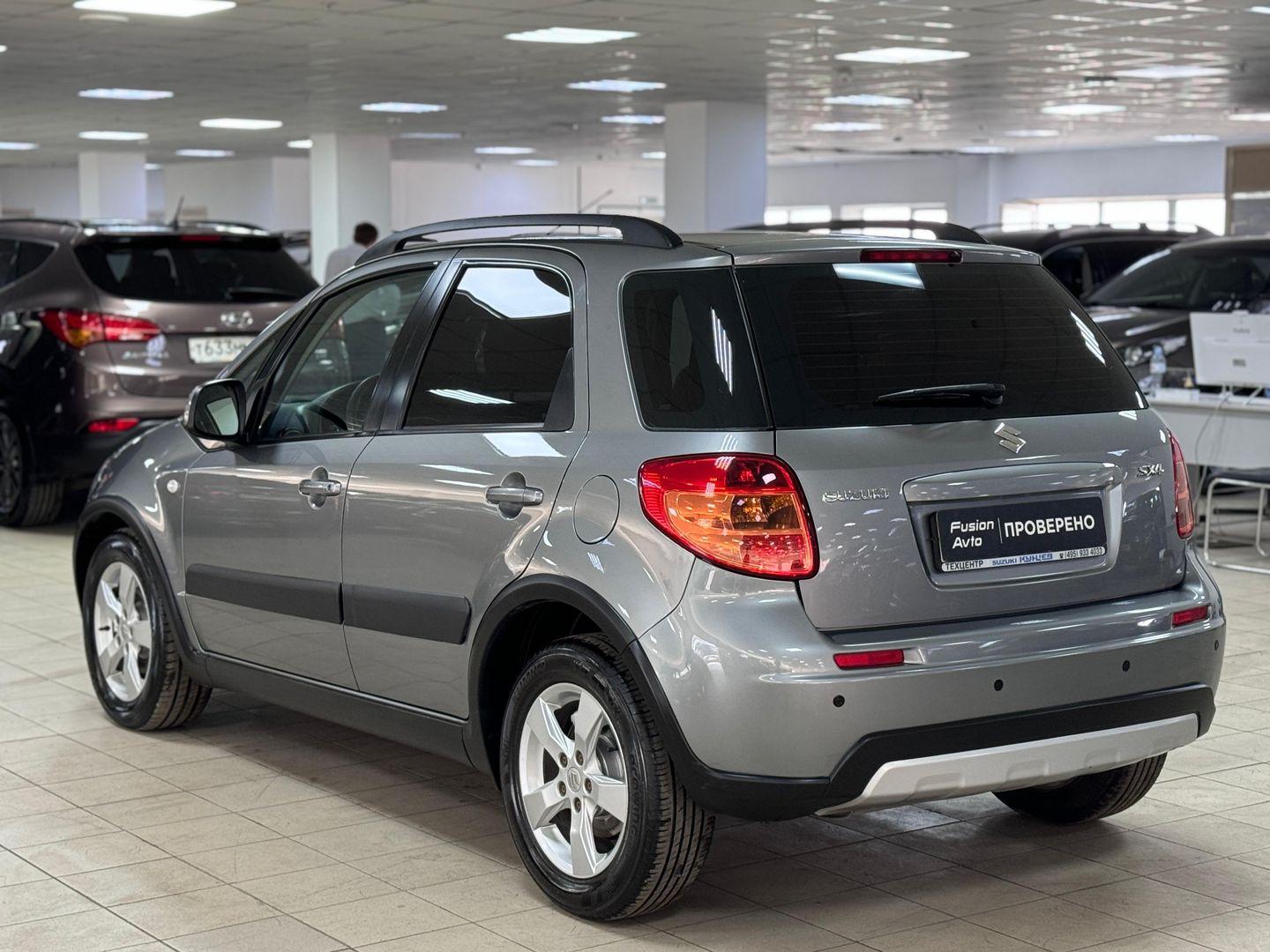Suzuki SX4