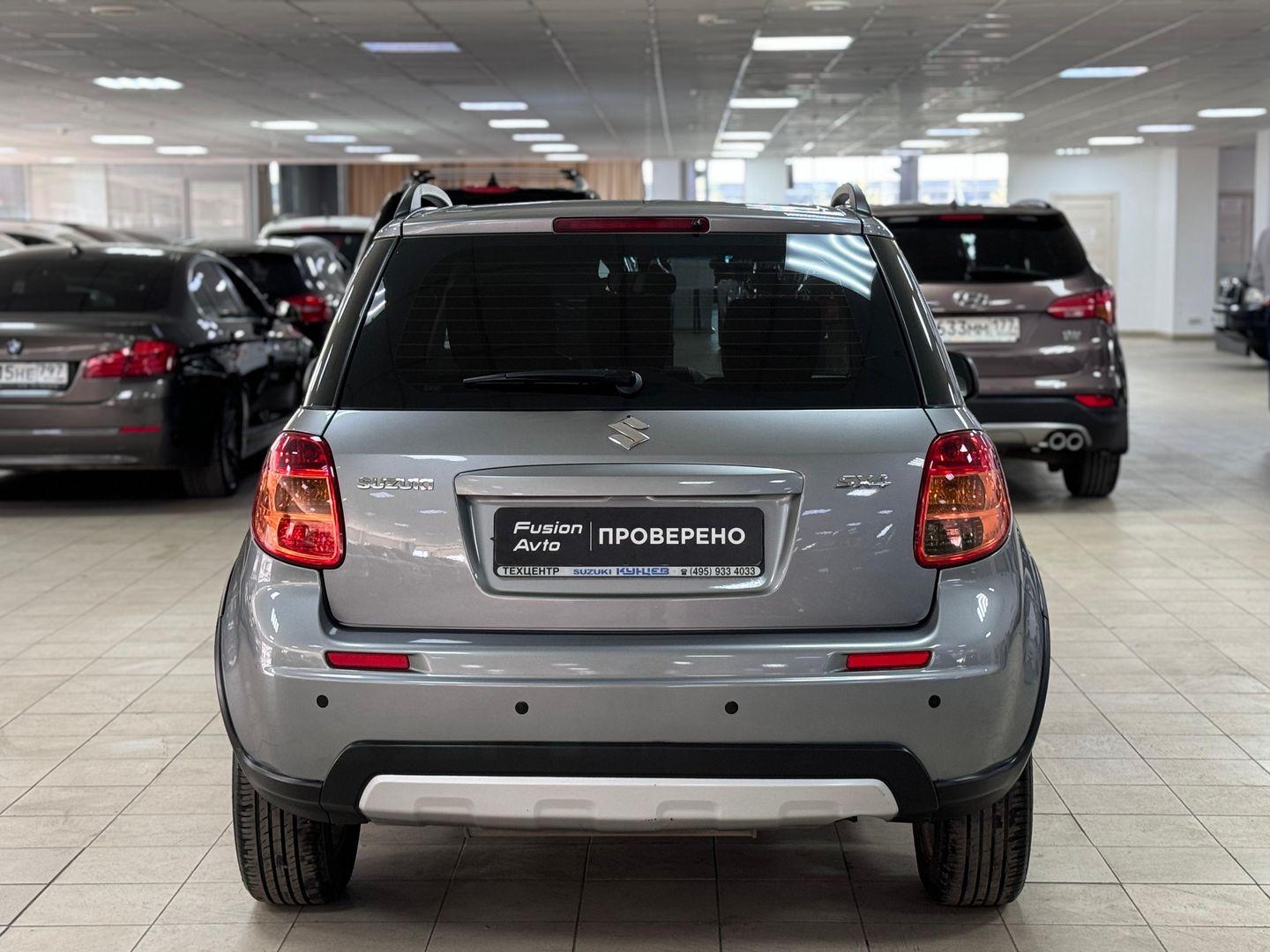 Suzuki SX4