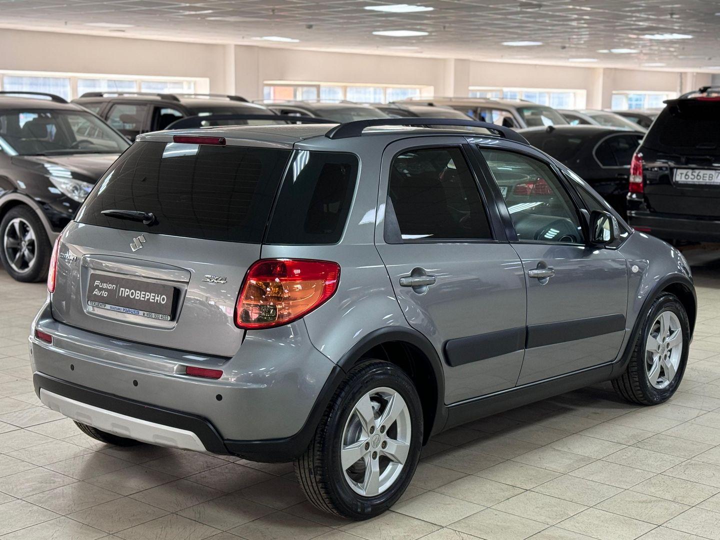 Suzuki SX4