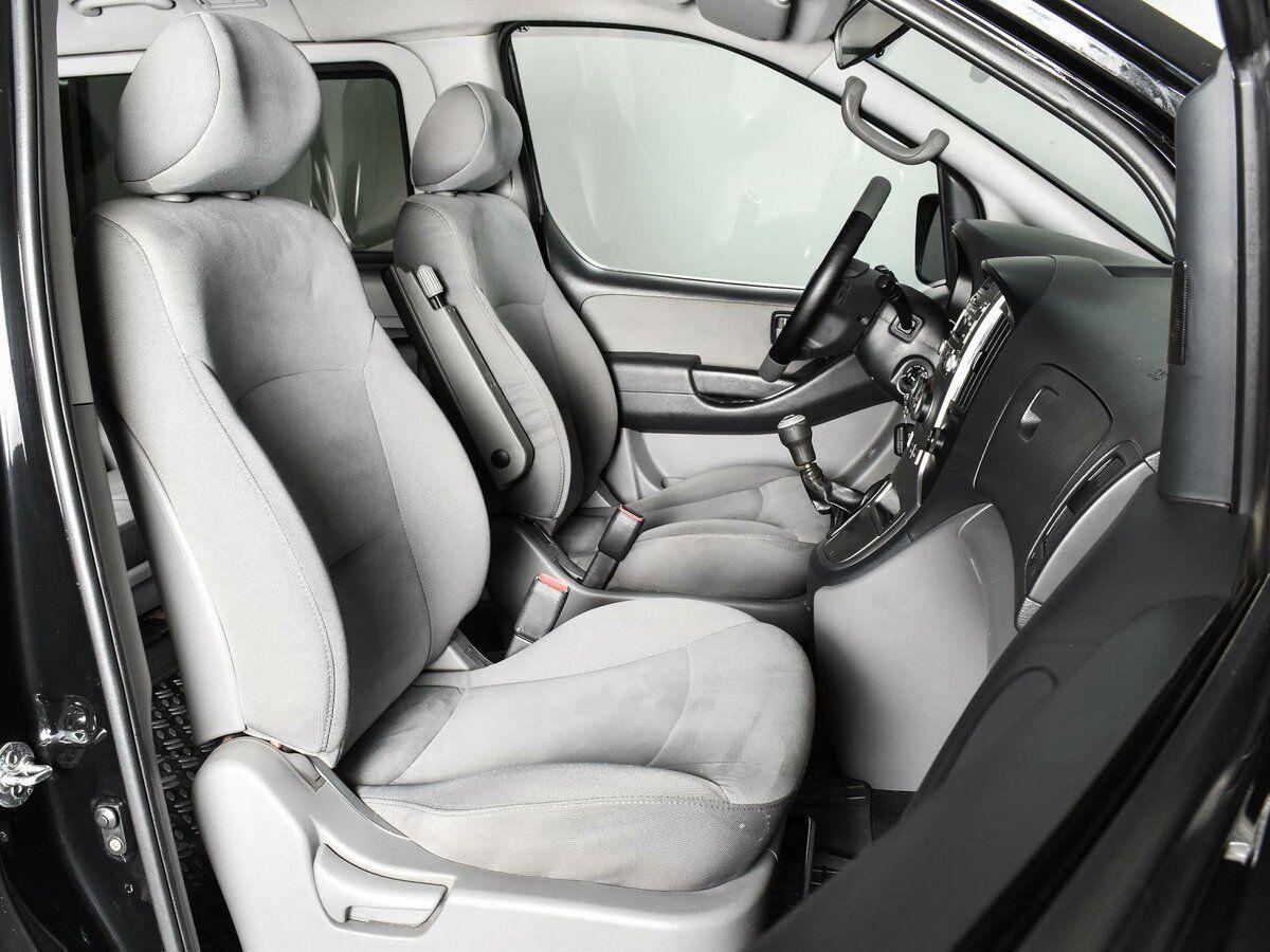Hyundai H-1, 2013