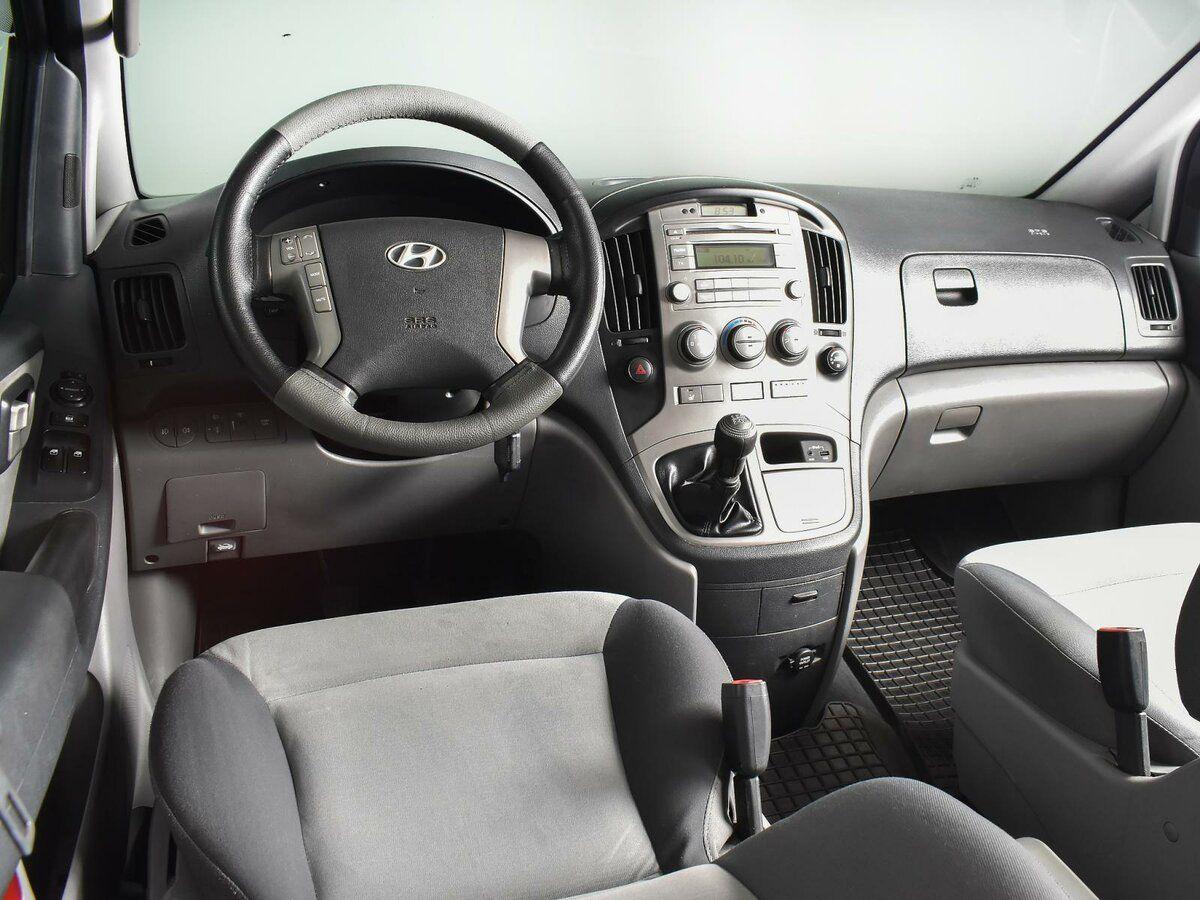 Hyundai H-1, 2013