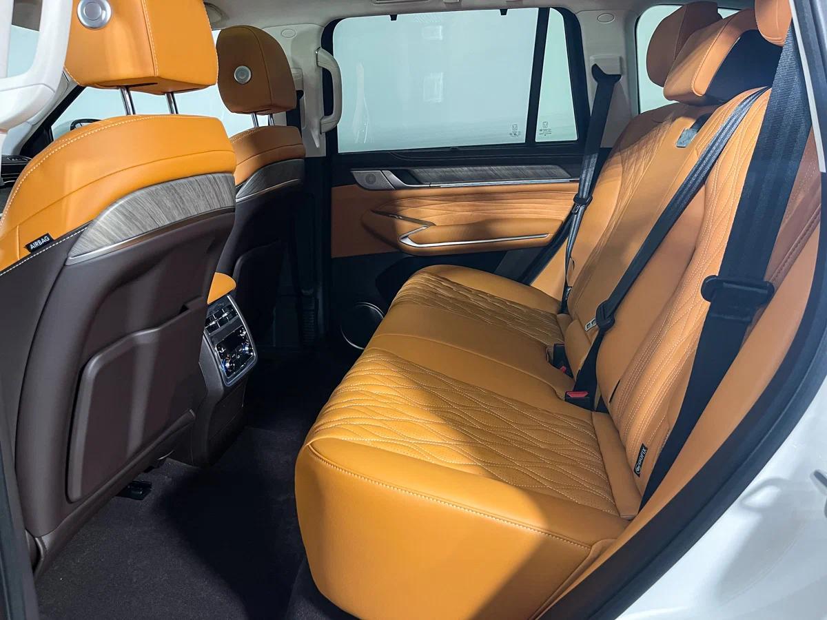 фото автомобиля 12