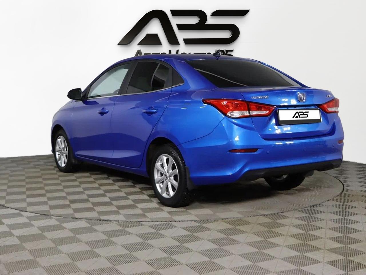 фото автомобиля 3