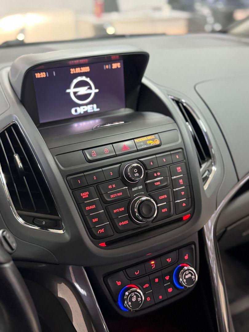 Opel Zafira