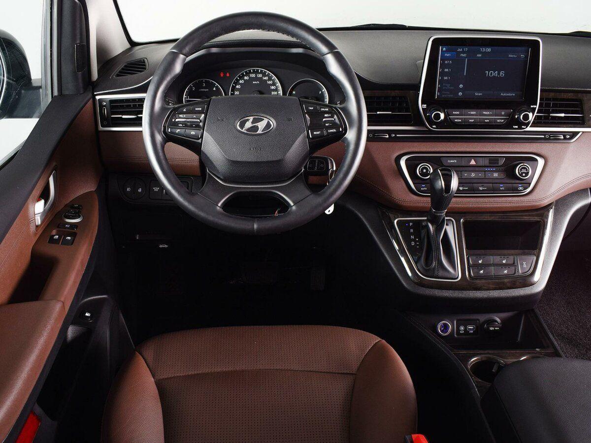 Hyundai Grand Starex, 2019