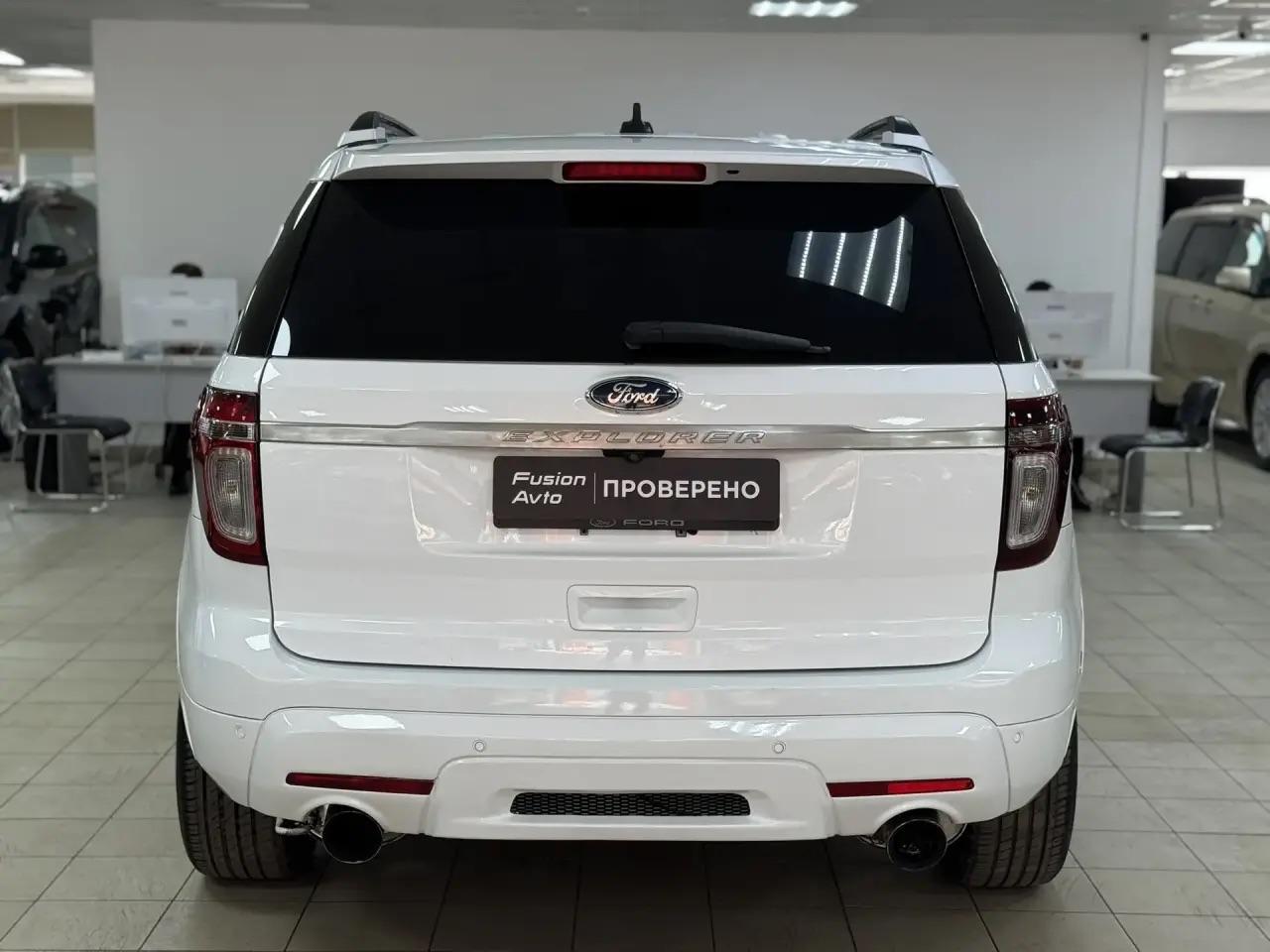 Ford Explorer
