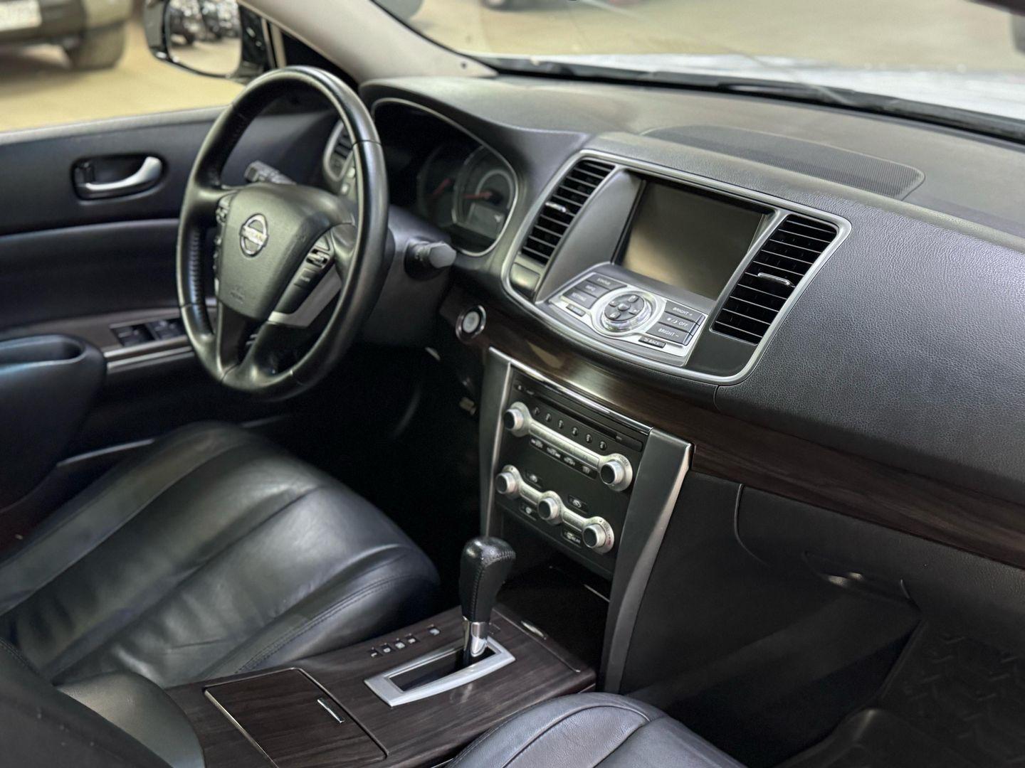 Nissan Teana