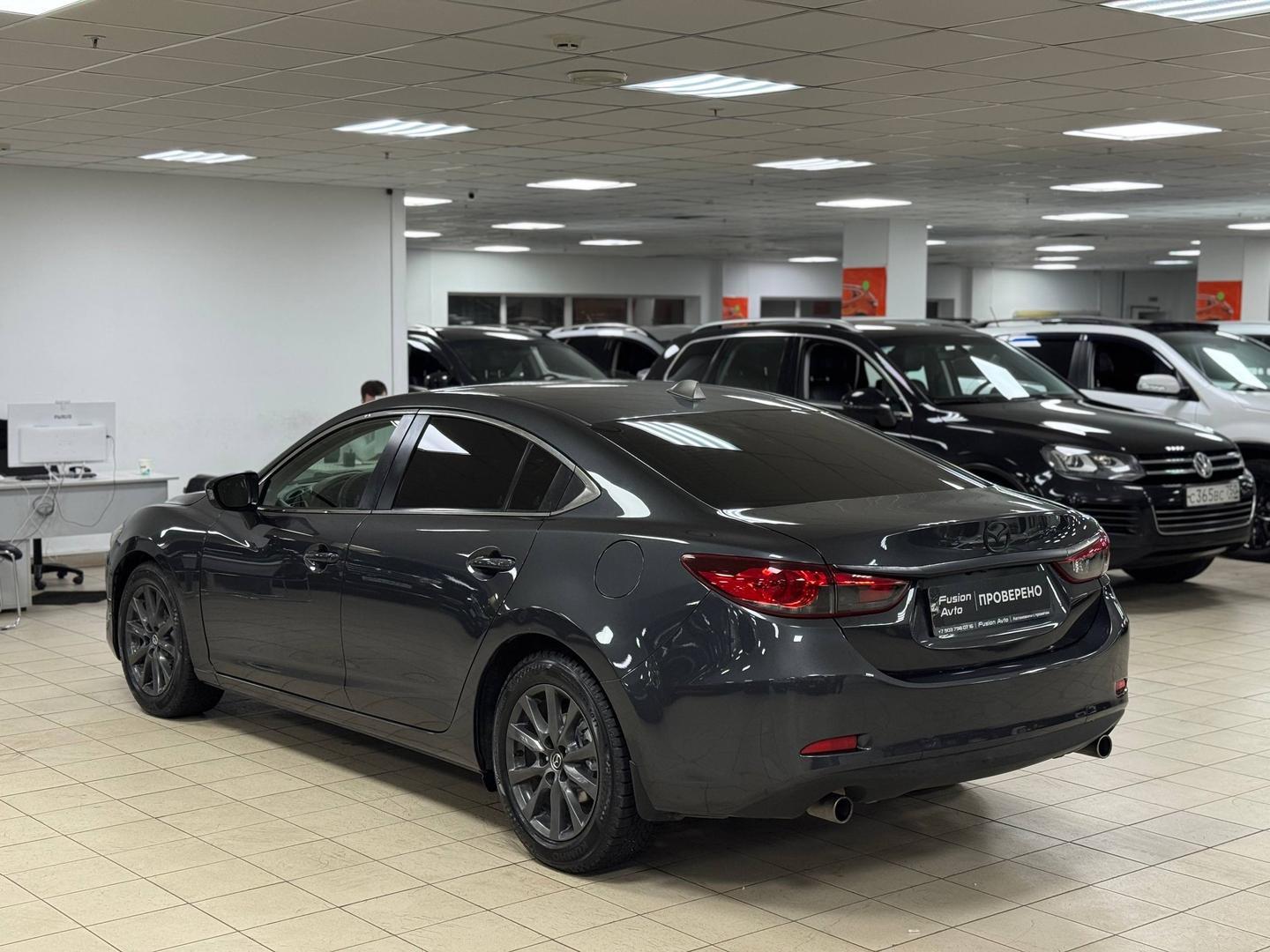 Mazda 6