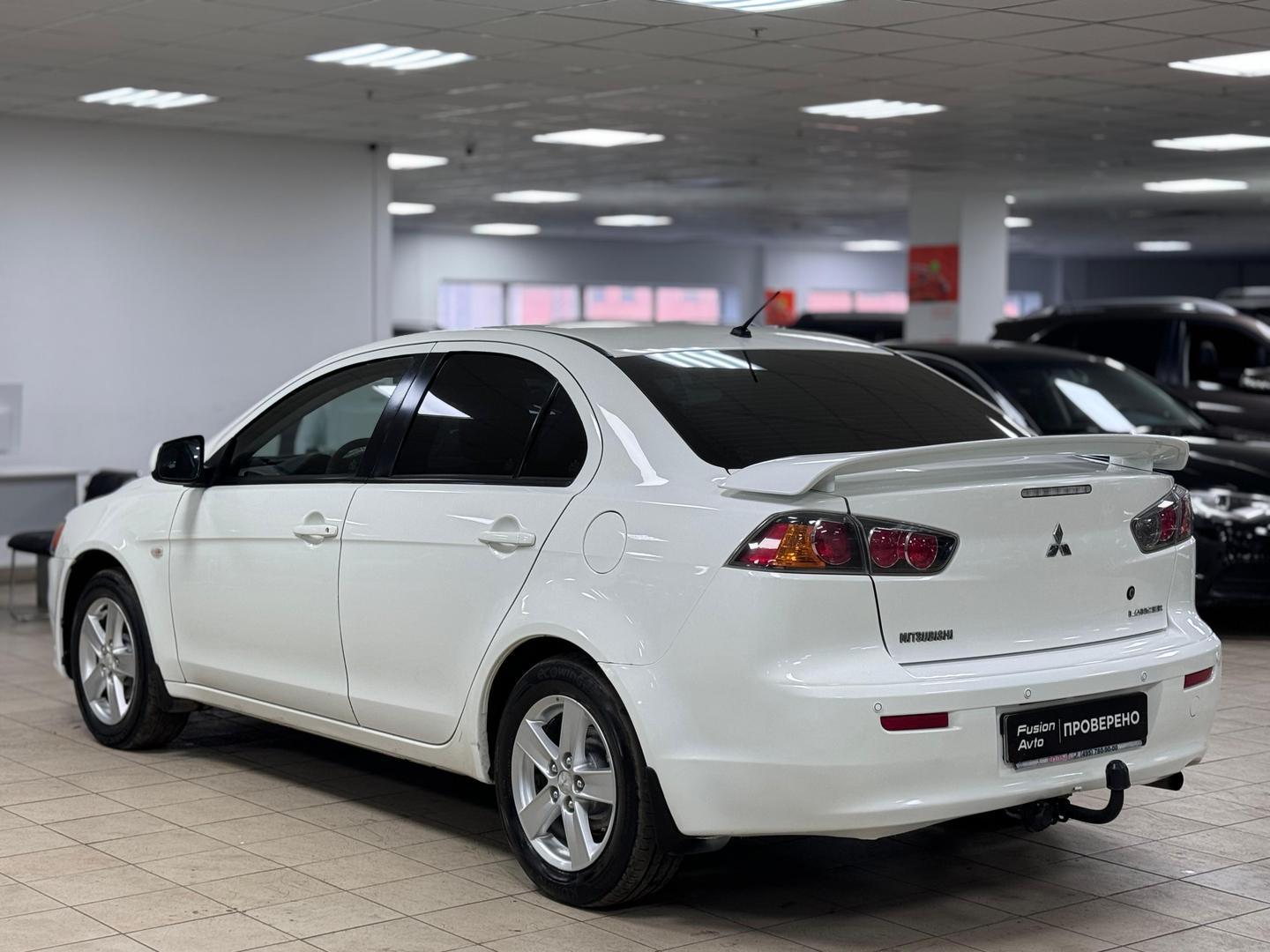 Mitsubishi Lancer
