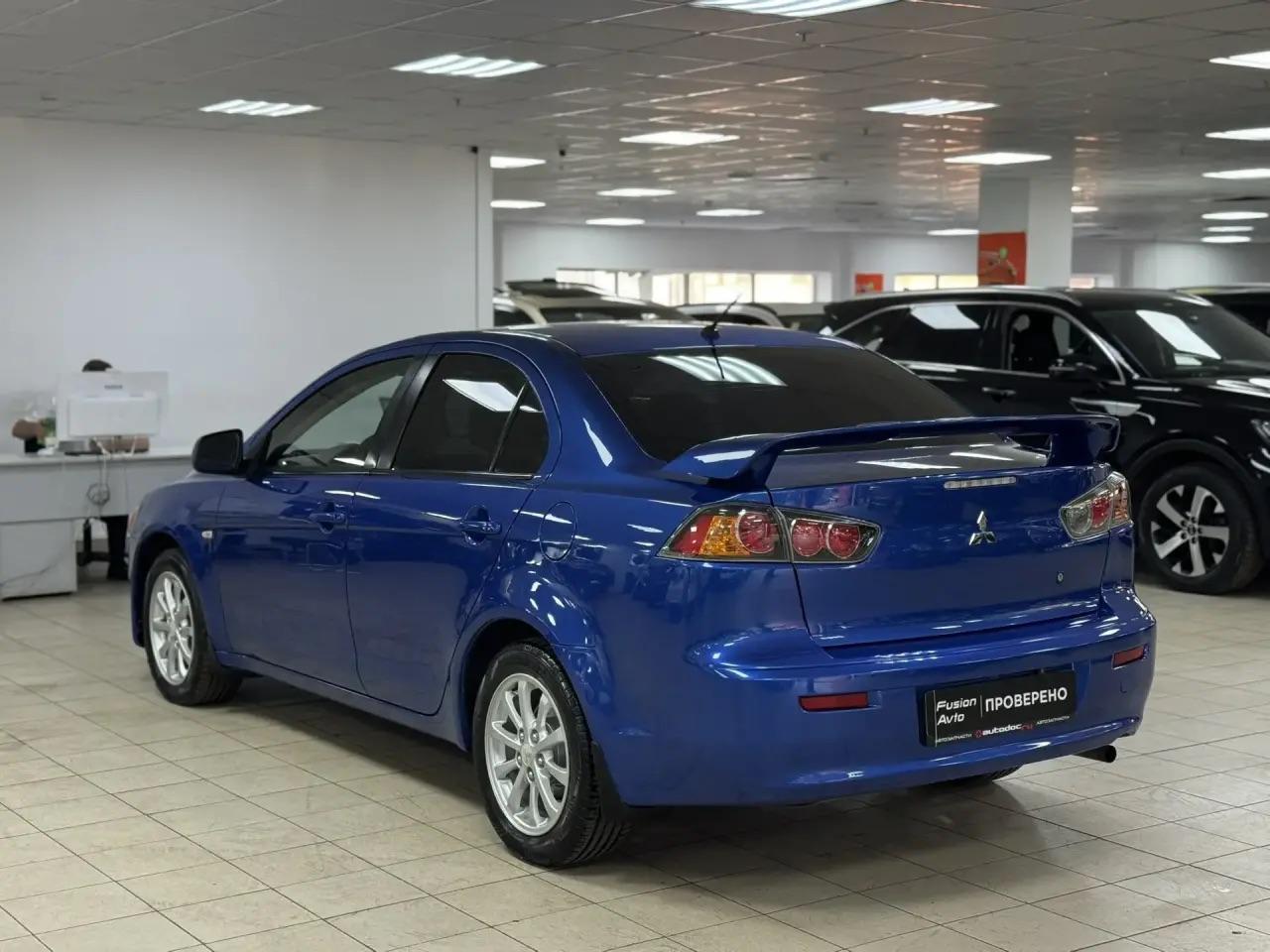 Mitsubishi Lancer