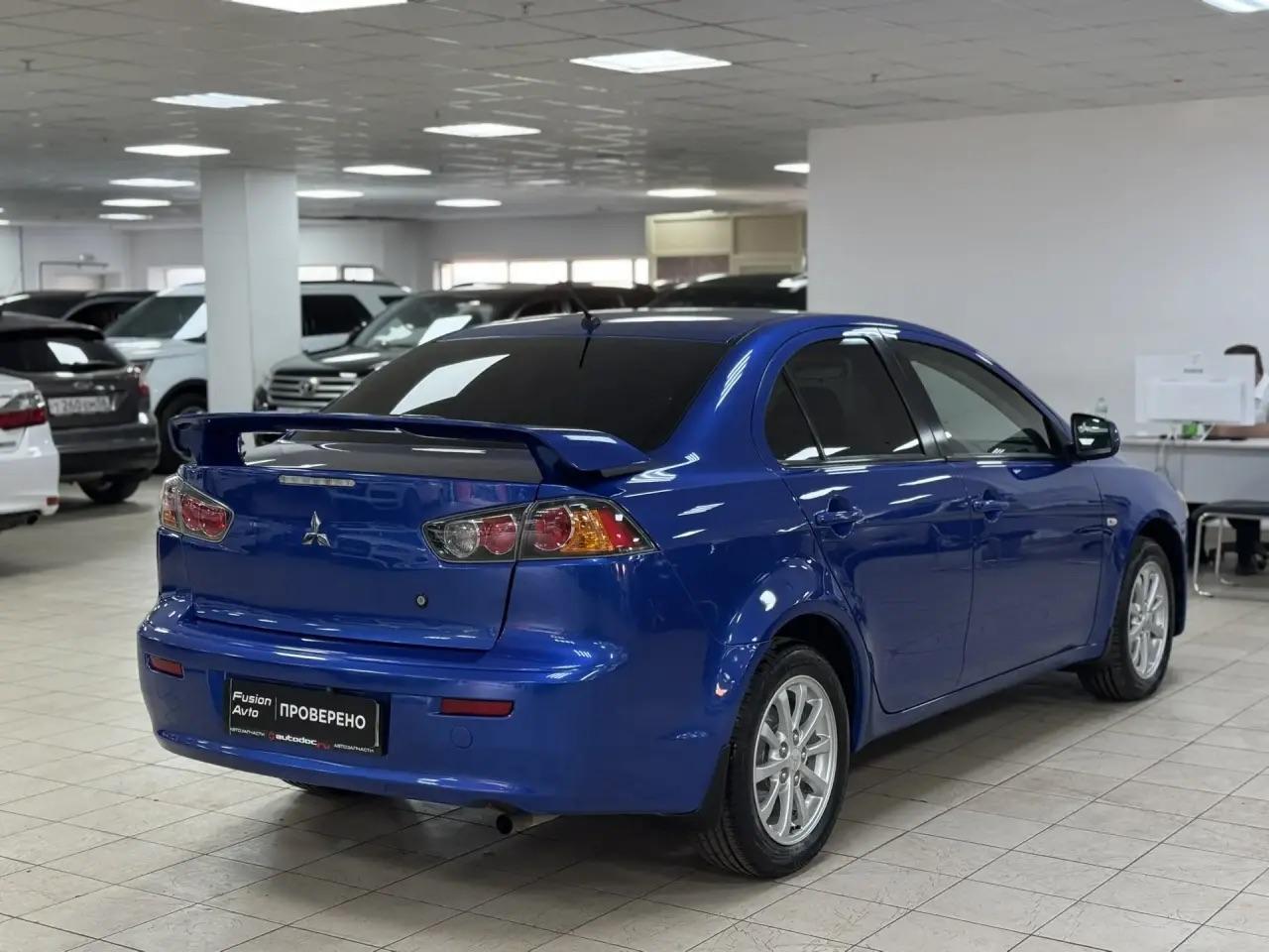 Mitsubishi Lancer