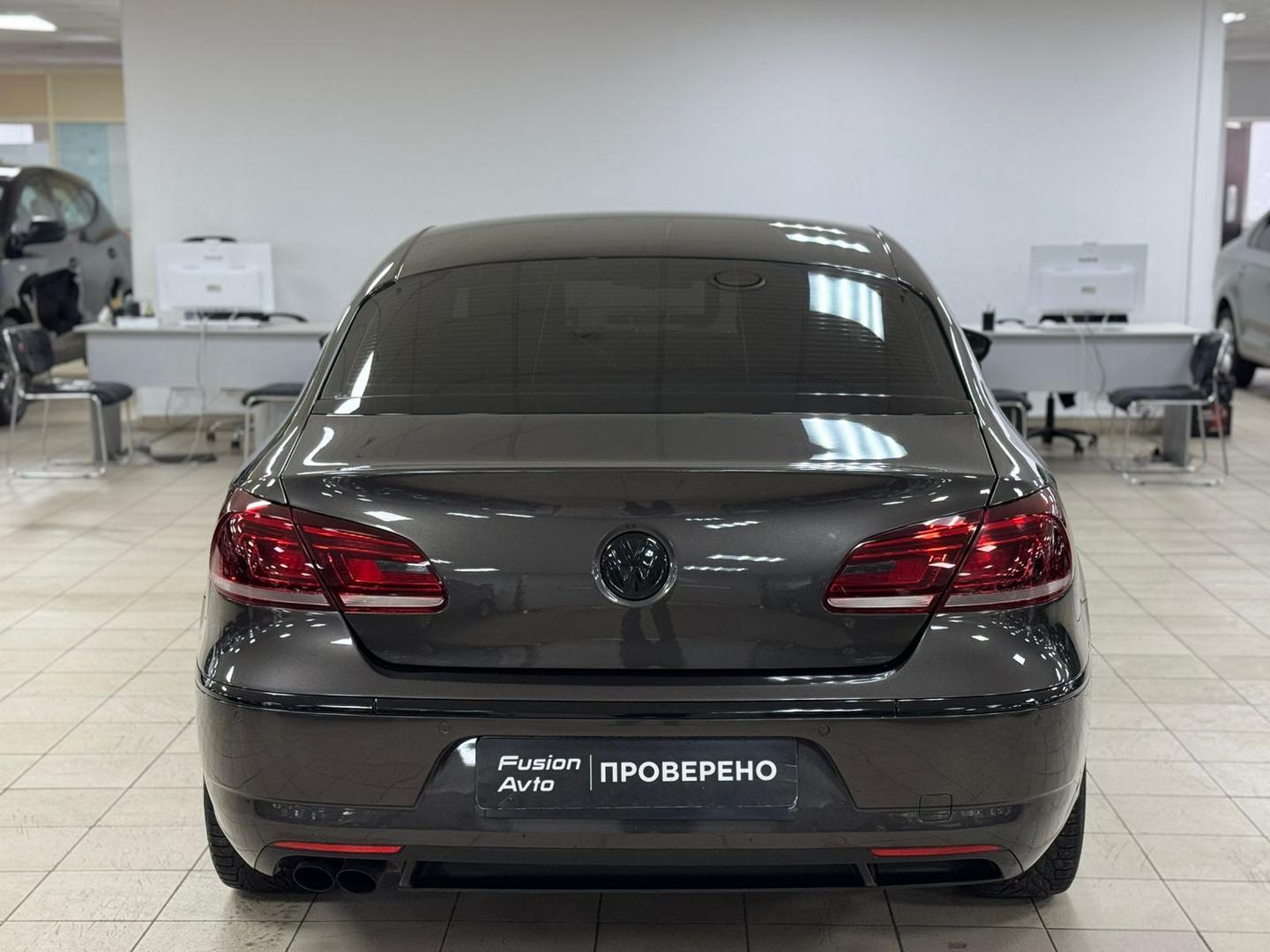 Volkswagen Passat CC