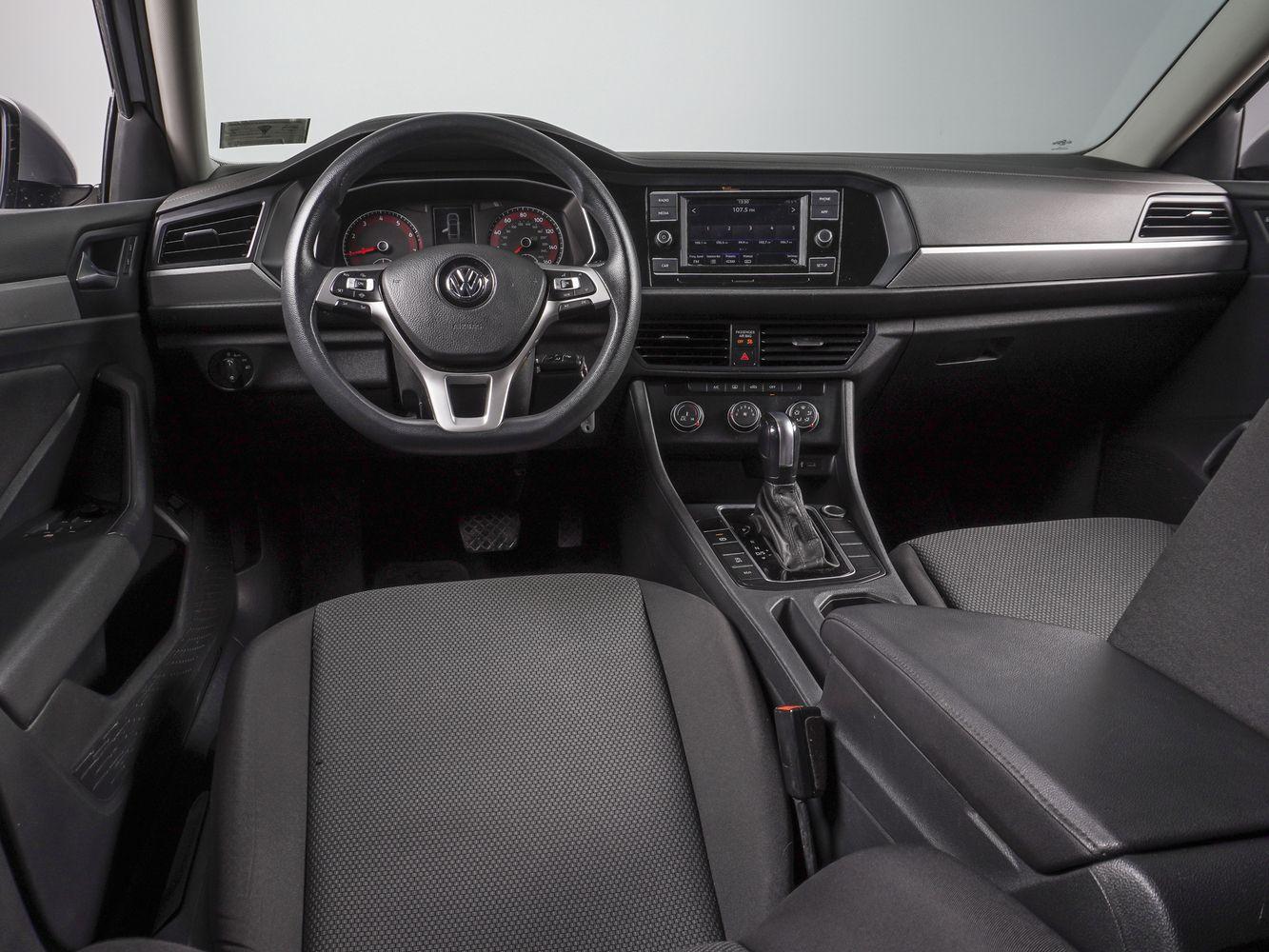 Volkswagen Jetta, 2021