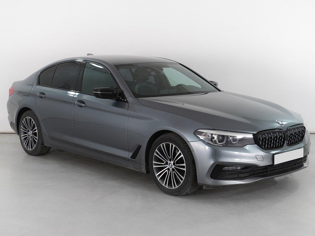 BMW 5 серии 2019