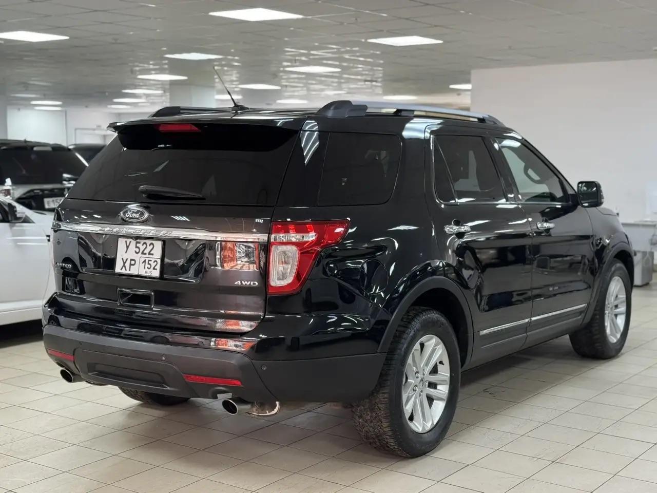 Ford Explorer