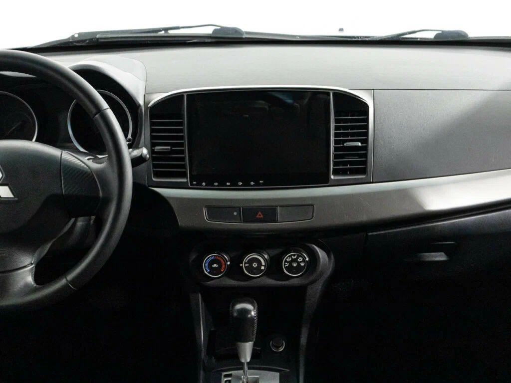 фото автомобиля 7