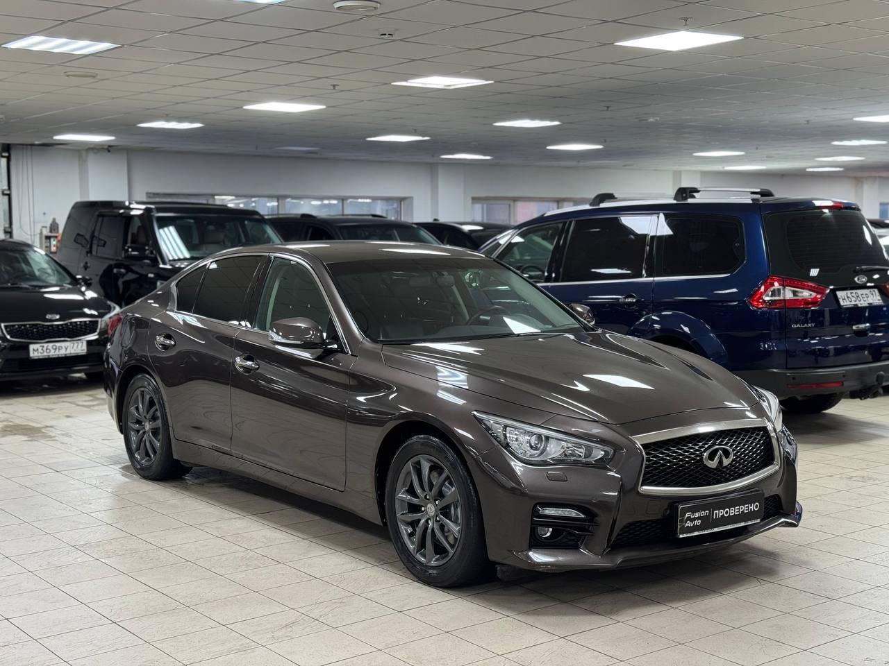 Infiniti Q50