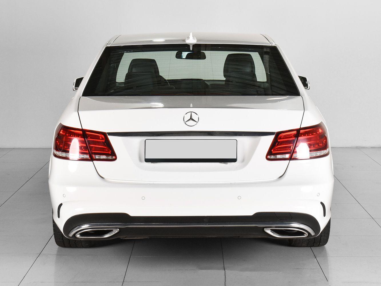 Mercedes-Benz E-Класс, 2015