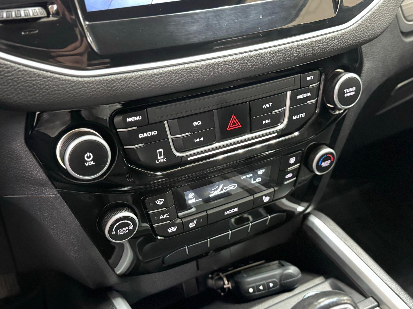 Geely Emgrand X7