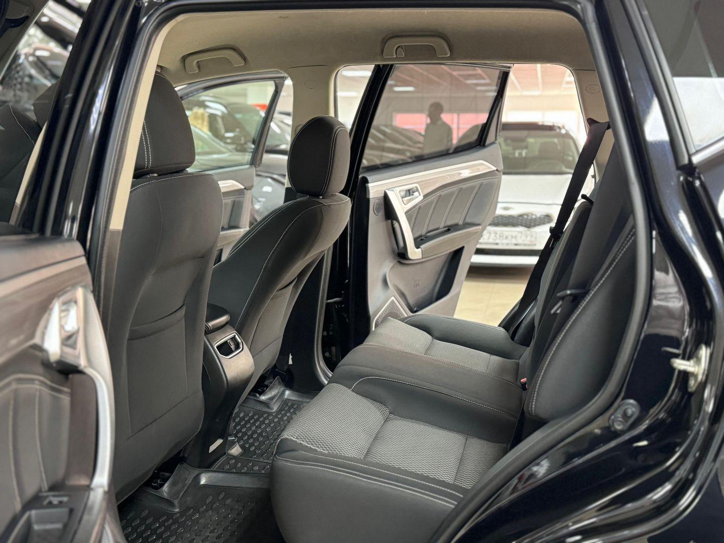 Geely Emgrand X7