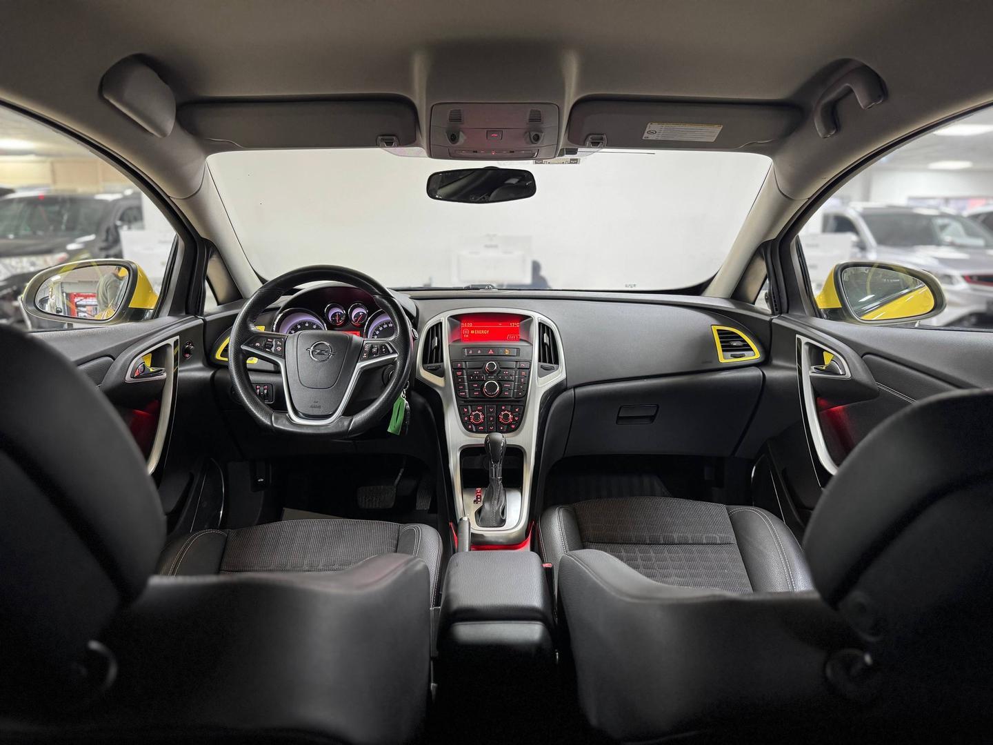Opel Astra
