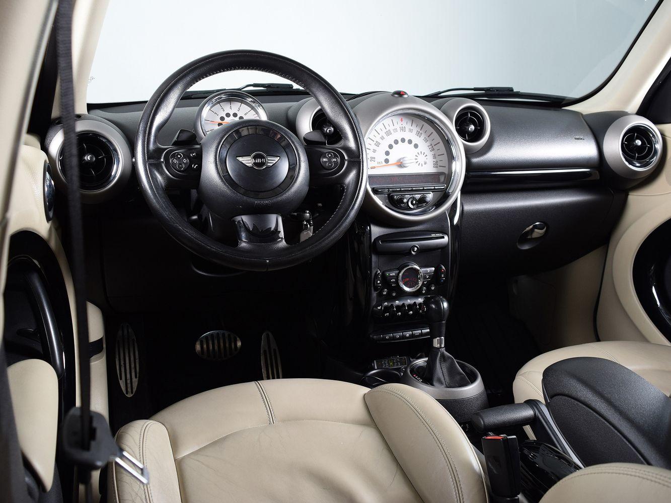 Mini Countryman, 2012