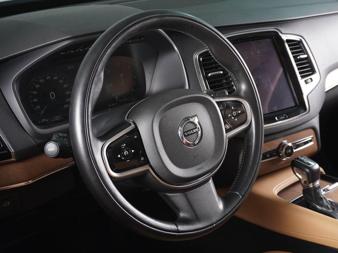 Volvo XC90, 2016