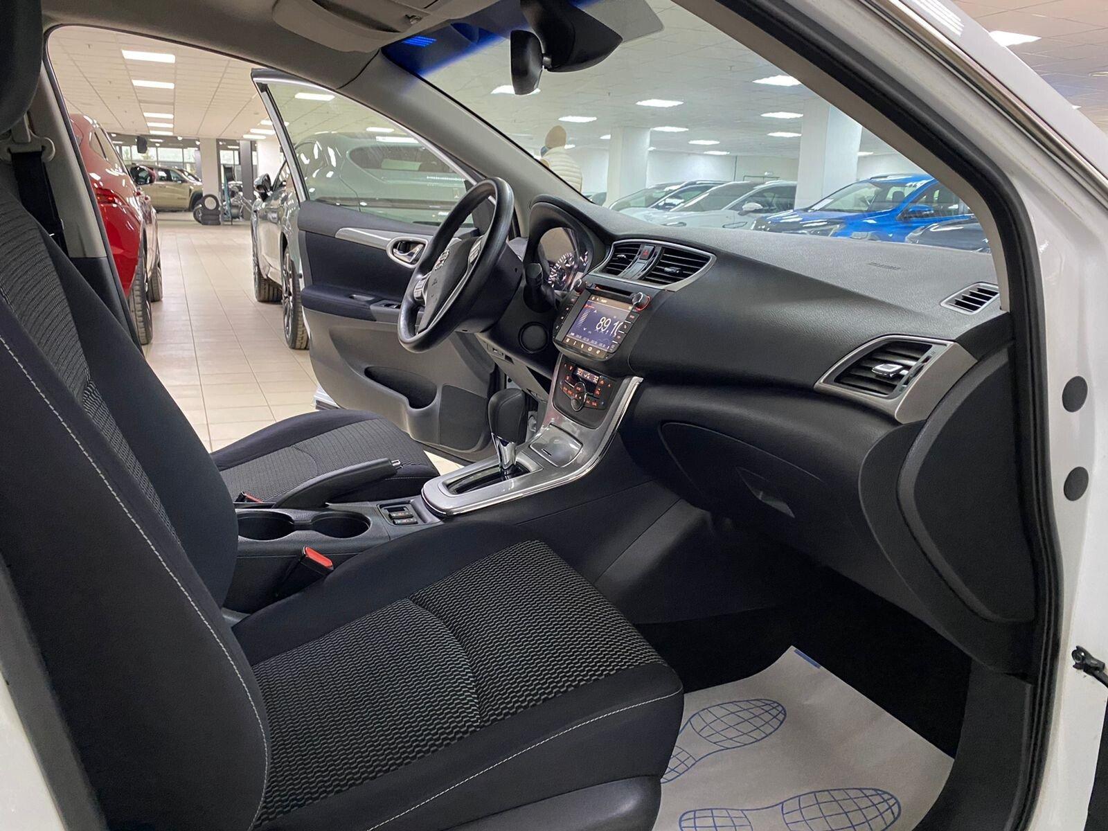 Nissan Sentra