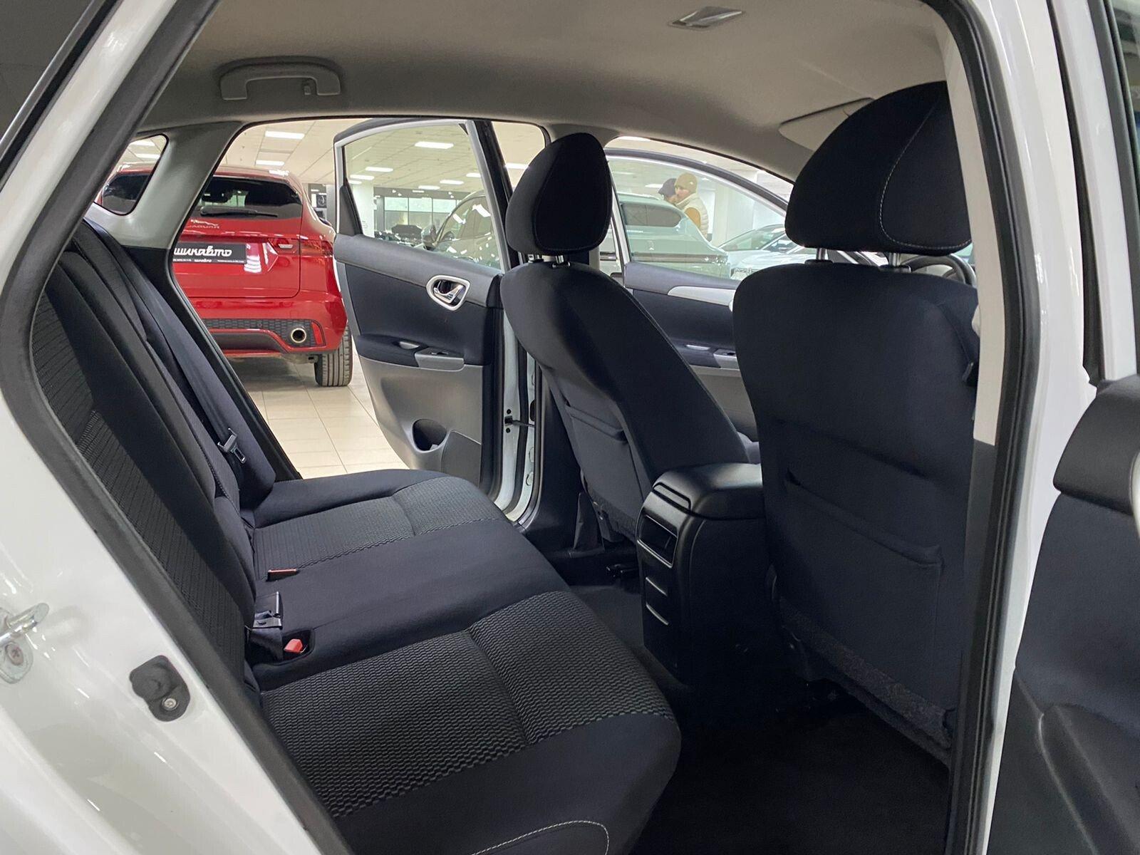 Nissan Sentra