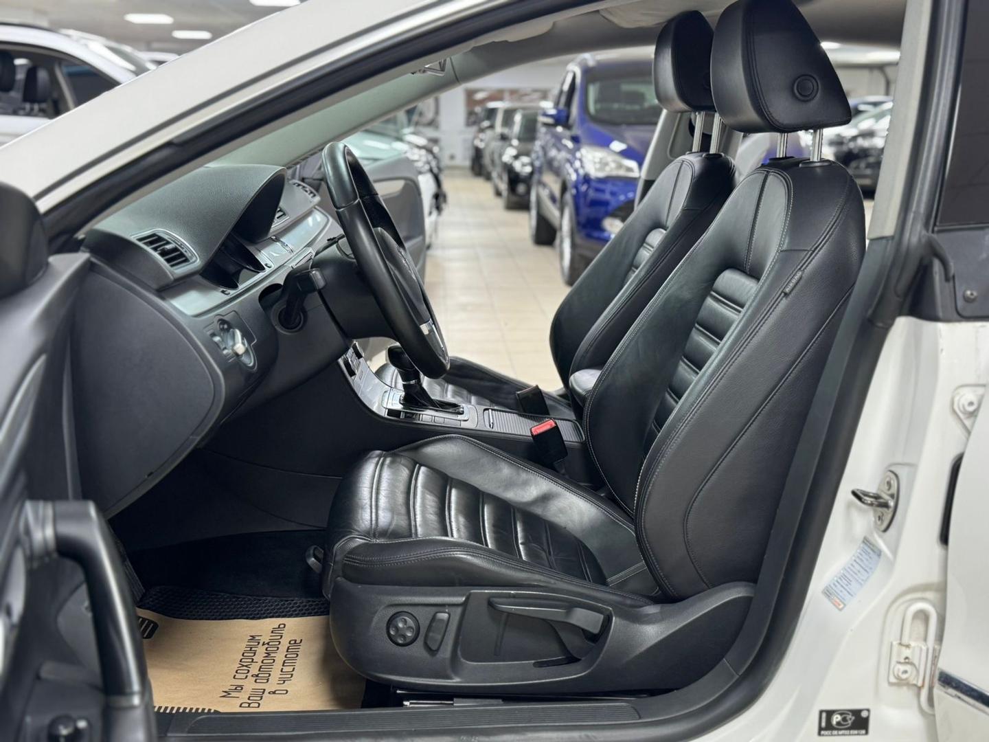 Volkswagen Passat CC