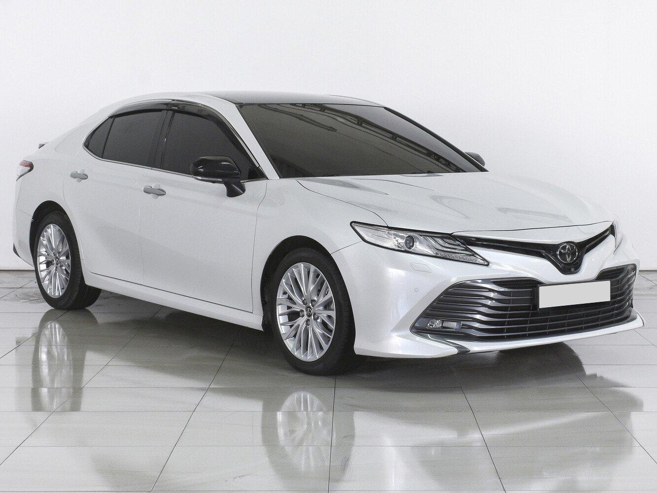 Toyota Camry 2020