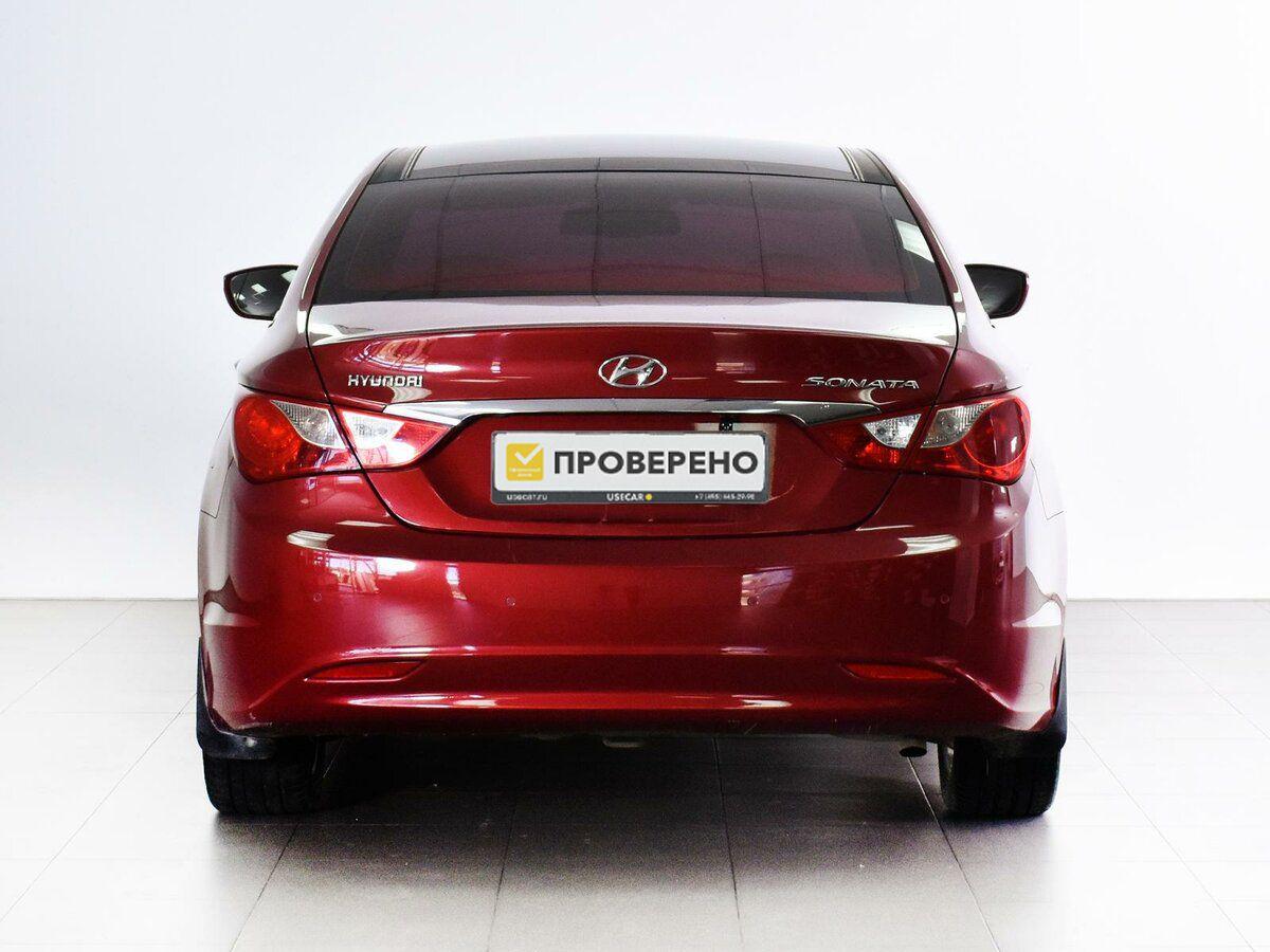 Hyundai Sonata, 2010