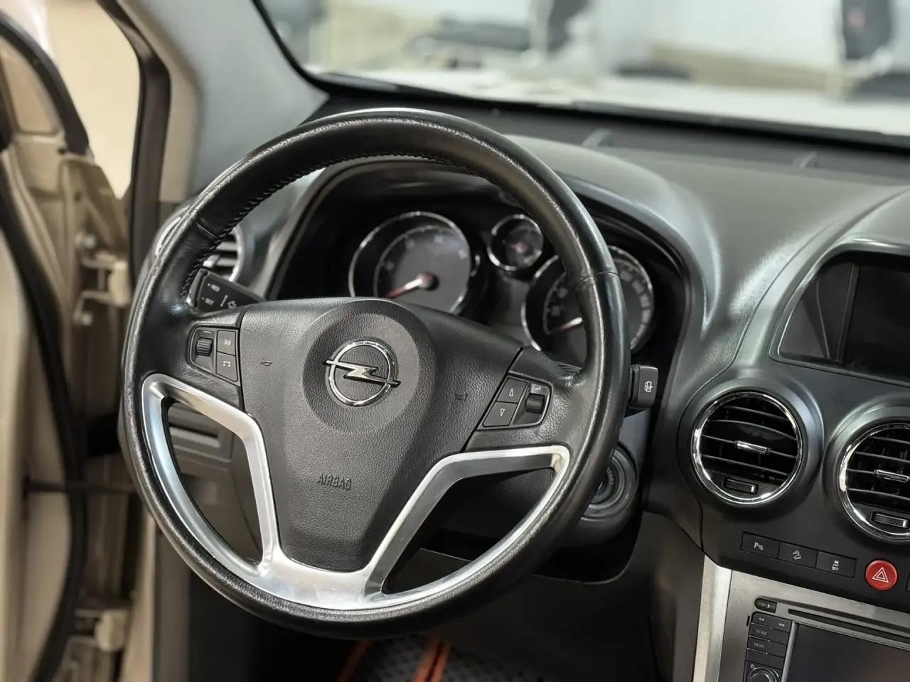 Opel Antara