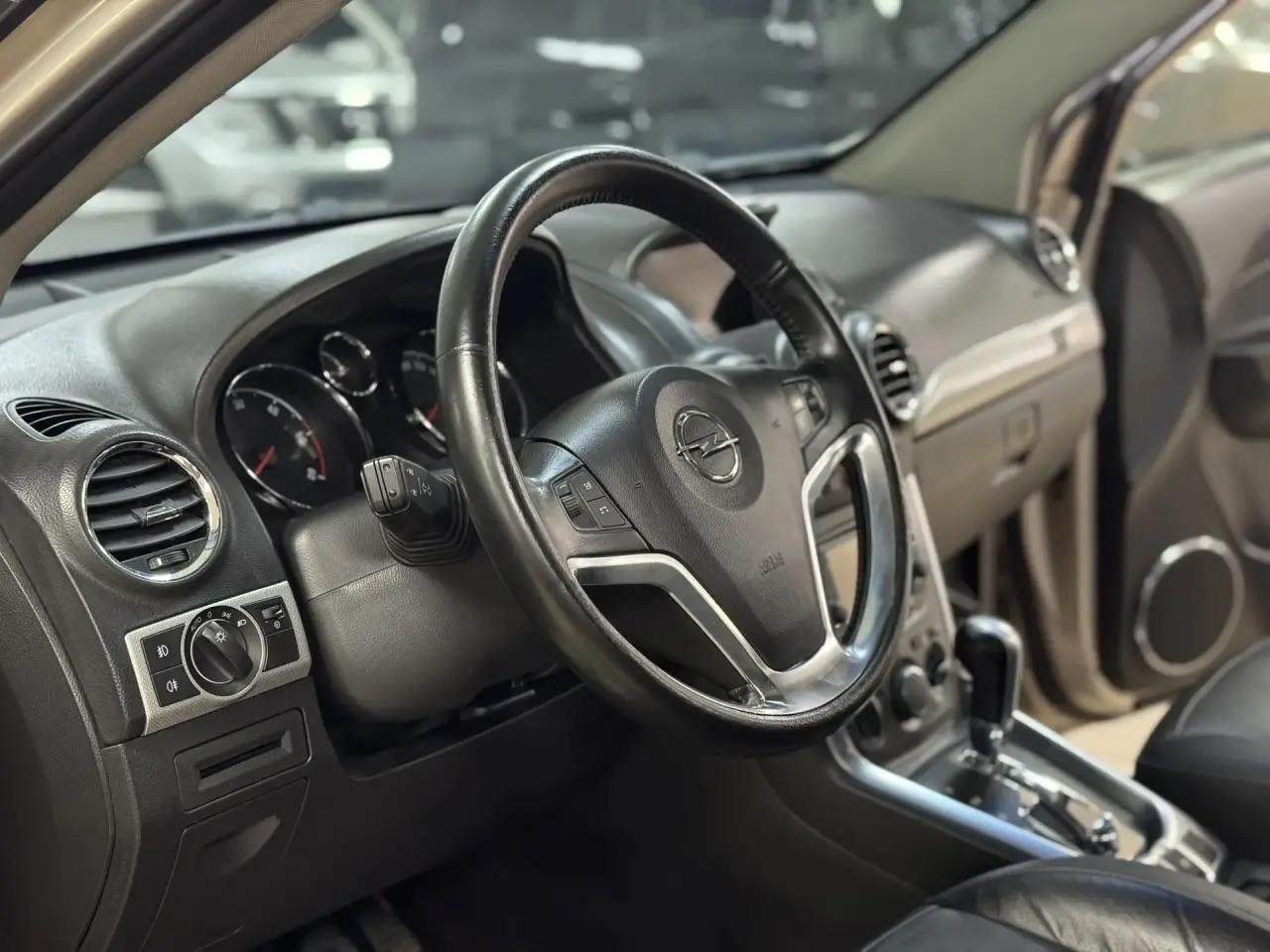 Opel Antara