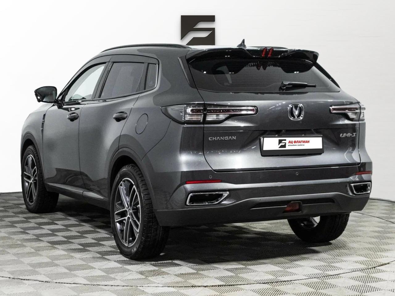 фото автомобиля 3