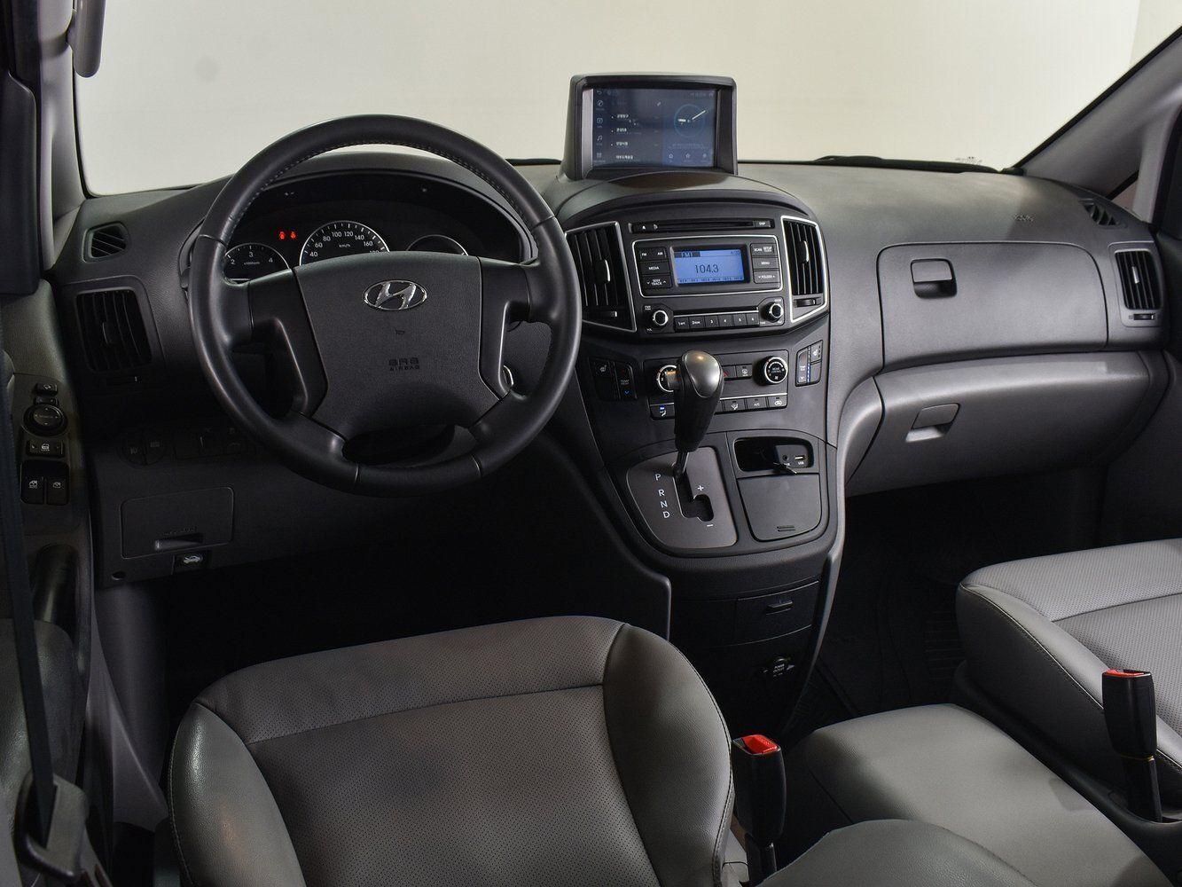 Hyundai Grand Starex, 2020